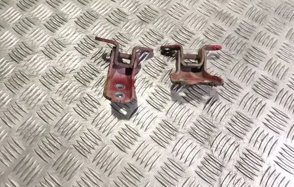 Peugeot 107 Front door hinges set 