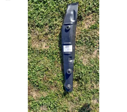 Audi A5 Fender end trim 8W6821112