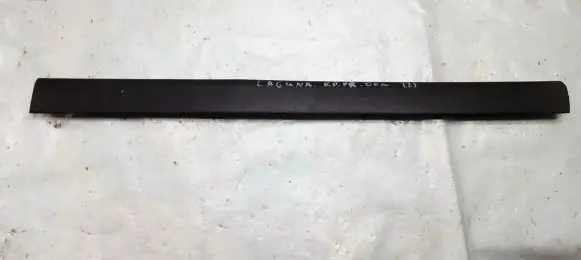 Renault Laguna I Front door trim (molding) 8200036020