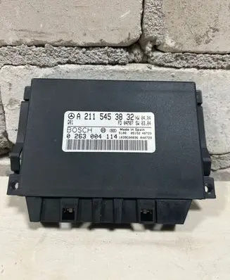 Mercedes-Benz E W211 Parking PDC control unit/module A2115453832