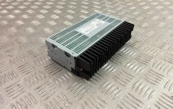 Lexus RX 330 - 350 - 400H Sound amplifier 86100-48070