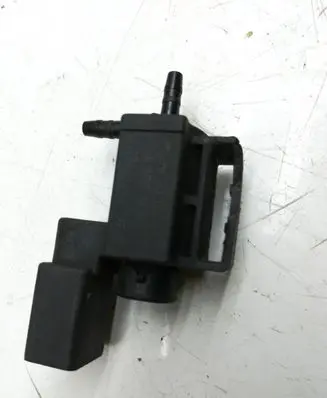 Skoda Superb B6 (3T) Turbo solenoid valve 037906283C