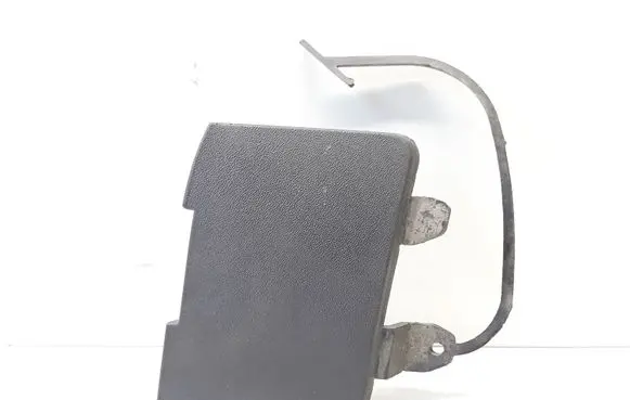 Rear bumper row hook cap/cover