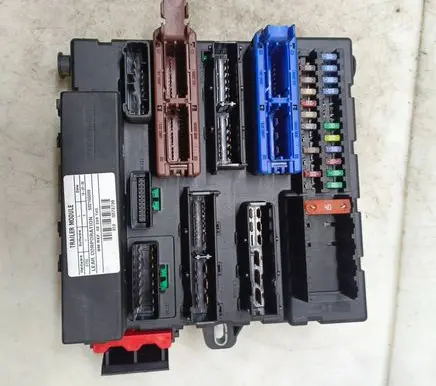 Opel Signum Fuse module 460023260