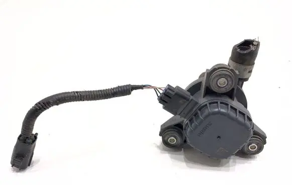 Toyota Auris E180 Oil filter mounting bracket G904052010