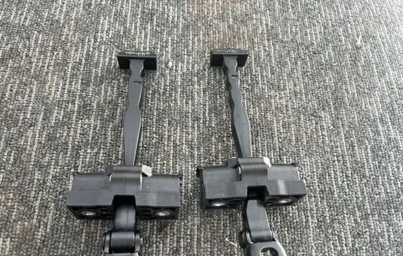 BMW X1 F48 F49 Rear door check strap stopper 
