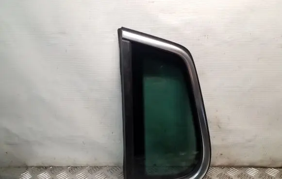 Volkswagen Tiguan Rear side window 5N0845041S