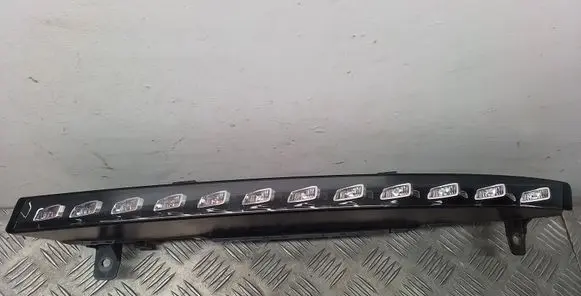 Audi Q7 4L Front indicator light 4L0953041