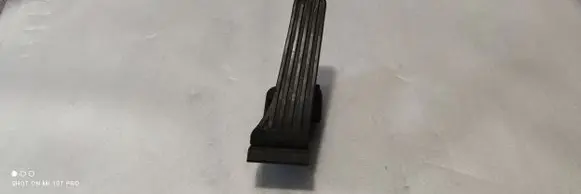 Mercedes-Benz S W222 Accelerator throttle pedal A2223000900