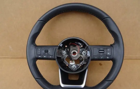 Nissan Qashqai J12 Steering wheel
