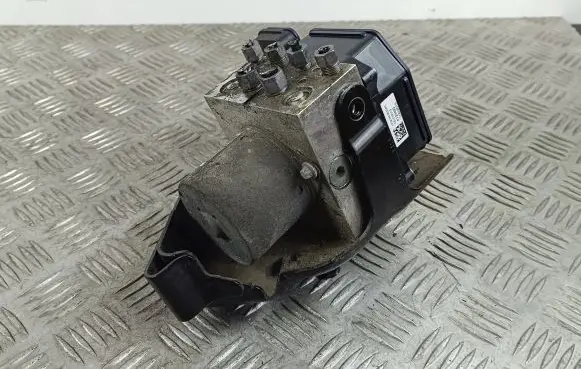 Jeep Grand Cherokee ABS Pump 68408639AC