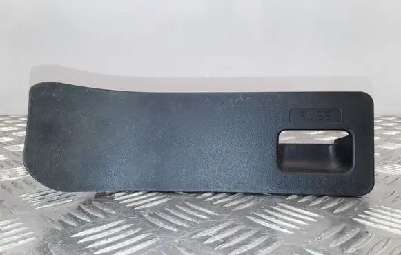 Honda Jazz Fuse box cover 77592SAAG0