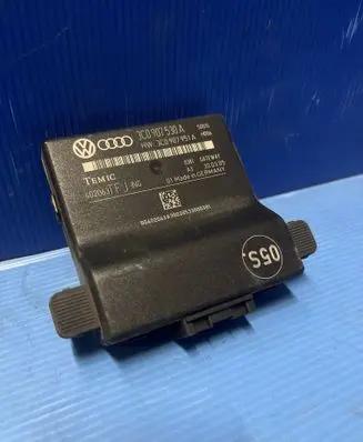 Volkswagen PASSAT B6 Gateway control module 3C0907530A 3C0907951A