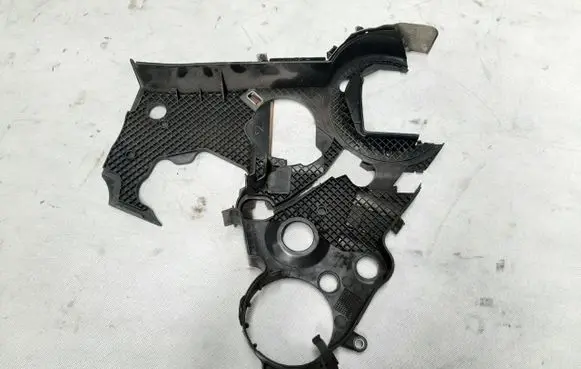 Volkswagen PASSAT B6 Timing belt guard (cover) 03L109145B