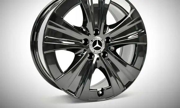 Mercedes-Benz E W124 R18 alloy rim A2134013700 A2134015300