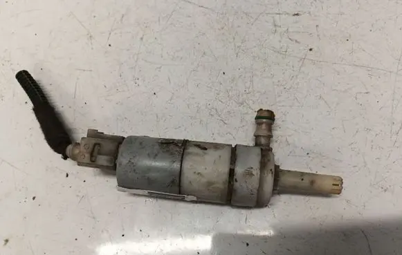 Opel Insignia A Headlight washer pump 13250289