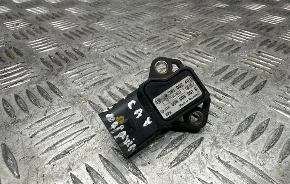 Skoda Octavia Mk2 (1Z) Air pressure sensor 0281002401 038906051C