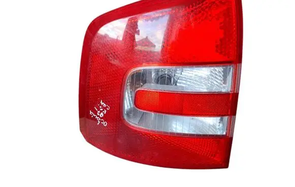 Skoda Octavia Mk2 (1Z) Rear/tail lights 1Z9945095 1Z9945257