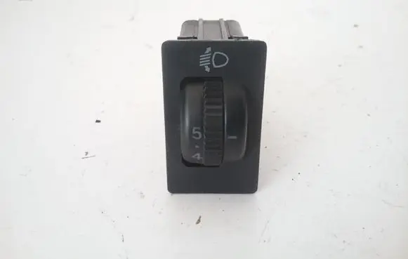 Toyota Avensis T250 Headlight level height control switch 8415205050 37166