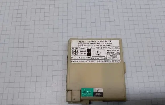 BMW 5 E39 Alarm control unit/module 52010405C DA5816013 950233YP