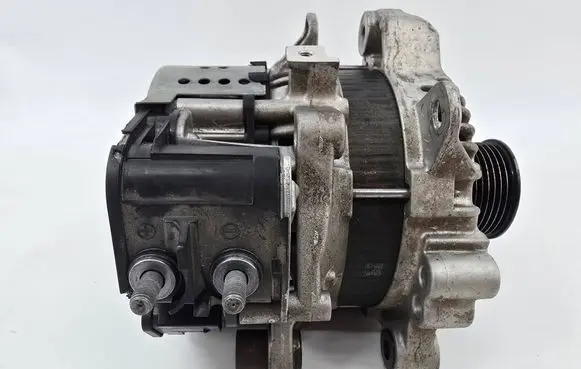 Suzuki Vitara (LY) Generator/alternator 9616074S01 WA06B