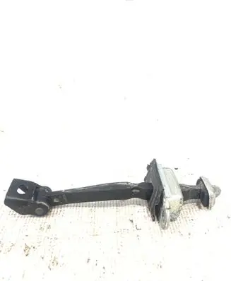 Skoda Octavia Mk2 (1Z) Front door check strap stopper