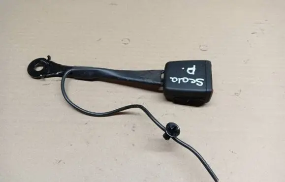Audi A6 S6 C7 4G Front seatbelt buckle 654857755