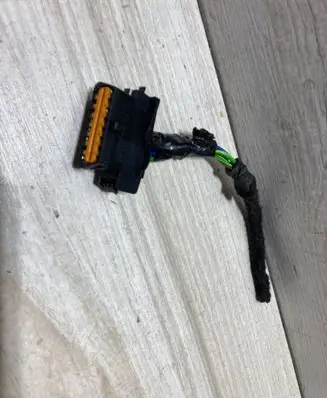 Opel Corsa F EUR ISO radio connector 957980