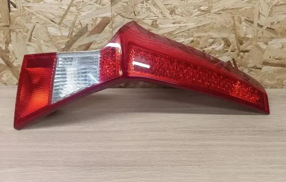 Volvo XC70 Tailgate rear/tail lights