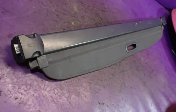 Hyundai i30 Parcel shelf load cover 