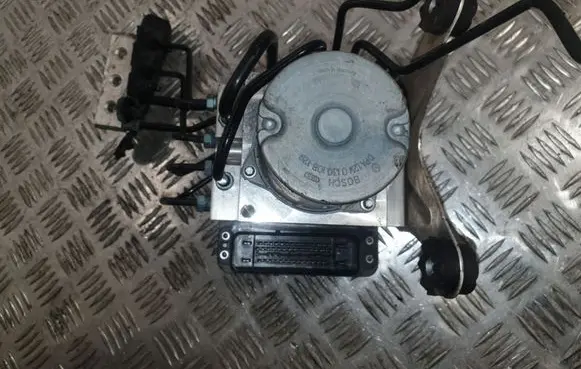 BMW 5 F10 F11 ABS Pump 6851374 6851376