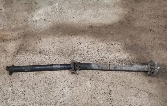 Mercedes-Benz C W203 Middle center prop shaft 2034101516 A2034109906