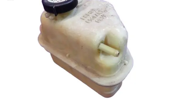 Suzuki Splash Coolant expansion tank/reservoir 