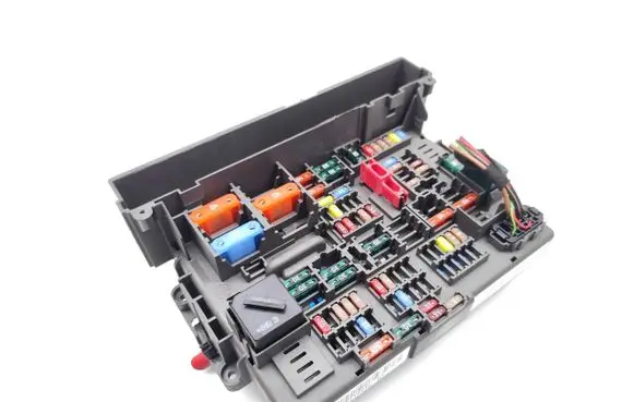 BMW 3 E92 E93 Fuse module 9119446
