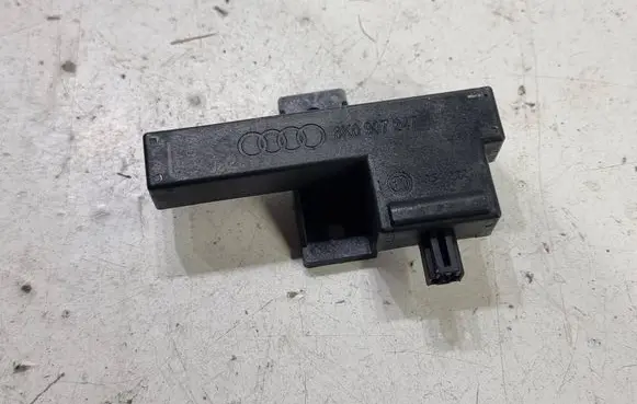 Audi A6 S6 C7 4G Keyless (KESSY) go control unit/module 8K0907247 33542221