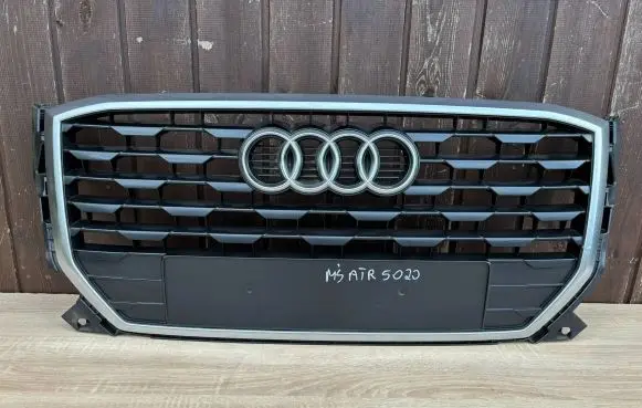 Audi Q2 - Front bumper upper radiator grill 81A853651