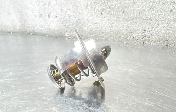 Opel Astra H Thermostat 741210589