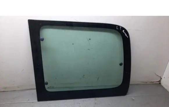 Peugeot Partner Rear side window