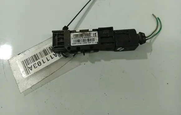 Mitsubishi Colt Airbag deployment crash/impact sensor PMR587418