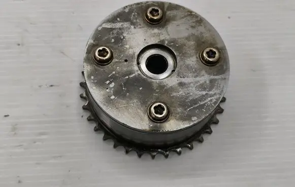 Toyota Avensis T250 Timing chain sprocket 