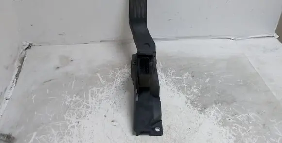 Jaguar X-Type Accelerator throttle pedal 2S719F836CA 402300000091