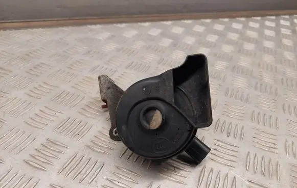 Volkswagen PASSAT CC Horn signal A046522