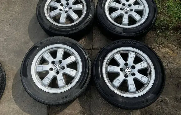 Volkswagen Polo V 6R R15 alloy rim 