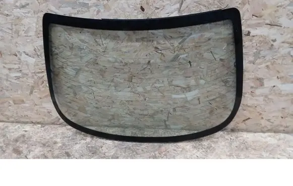 Mazda 626 Front vent window/glass (coupe) 