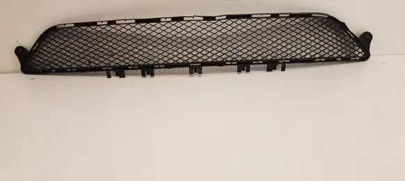 Mercedes-Benz E W212 Front bumper lower grill A2128850522