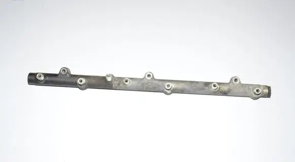 BMW 5 E39 Fuel main line pipe 0445216002