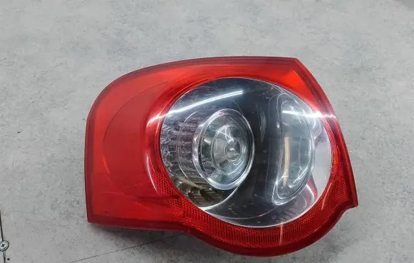 Volkswagen PASSAT B6 Rear/tail lights 3C9945095