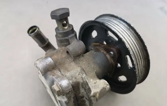 Audi A4 S4 B5 8D Power steering pump pulley 038145255B