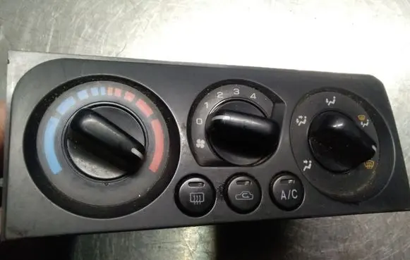 Subaru Legacy Climate control unit 72311AE040 2N43036700