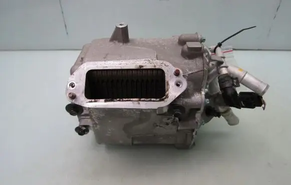 Mazda CX-30 Fuel cooler (radiator) HF0113565C